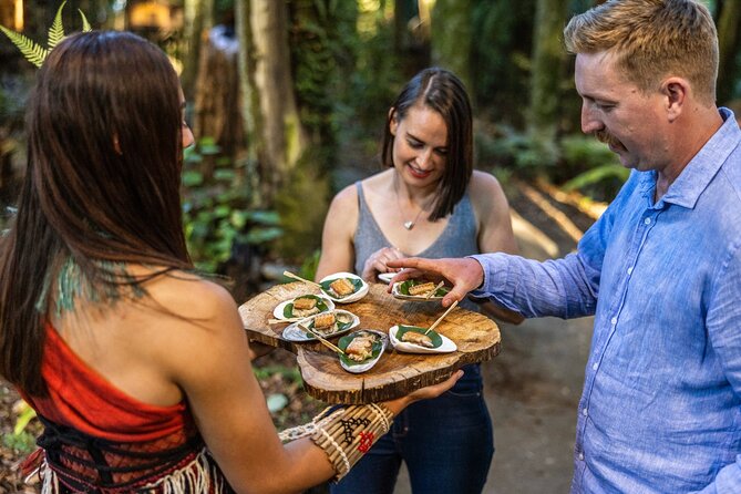 Te Pā Tū Evening Cultural Experience - Private Tour from Auckland - Tips to make your evening smoother