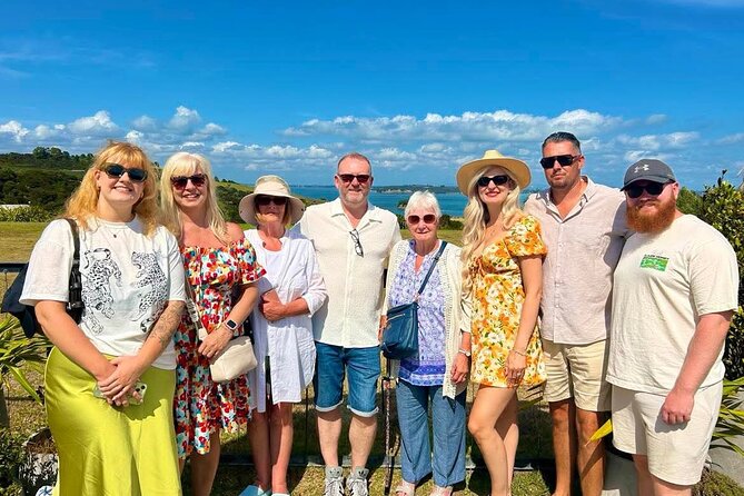 Waiheke Island: Afternoon Wine Affair with Ocean Front Lunch - Who this afternoon wine affair suits best
