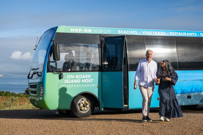Waiheke Island Hop-On Hop-Off Explorer Bus - Key things that make this Waiheke bus work