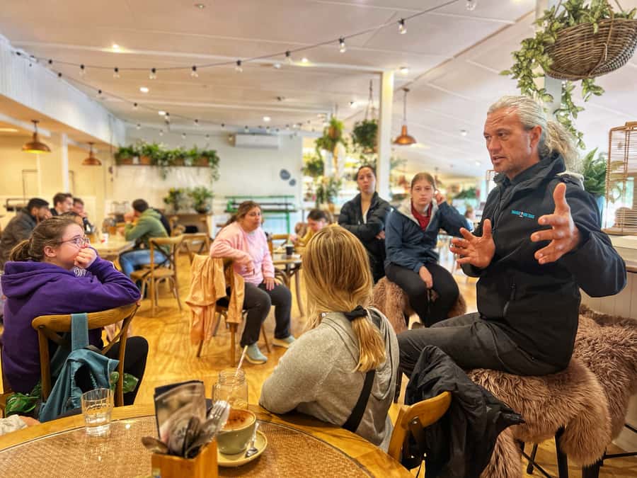 Waiheke Island: Maori Cultural Tour + Lunch + Wine - Sacred sites around Waiheke: pō, places, and what the stories do