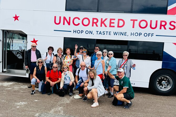 Waiheke Island: Scenic Wine Tour on a Double Decker Bus - The onboard wine tasting flight: where the guide keeps you moving