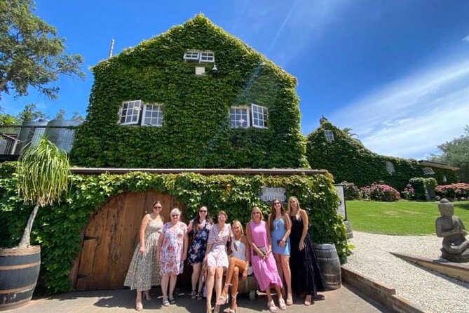 Waiheke Island Wine Tour with Scenic Vineyards & Tastings - Lunch, pacing, and how to avoid the rushed feeling