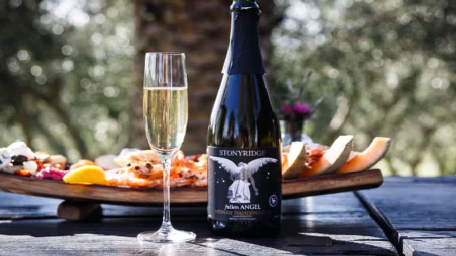 Waiheke: Scenic Taste and Graze Tour with Wine, Whisky, Beer - Key things to know before you go