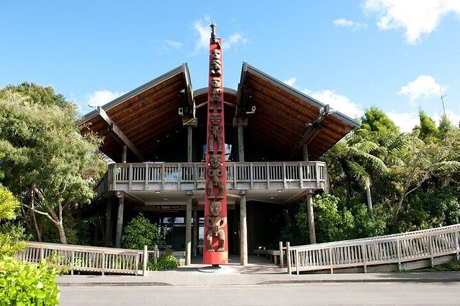 West Coast Discovery Piha Beach Private Tour - West Coast Auckland in Six Hours: What This Private Day Really Covers